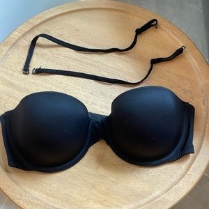 Victoria’s Secret PINK Strapless Bra